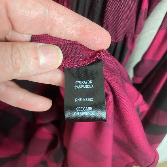 Torrid Red Plaid Button Front Shirt Dress Sz.3 - Picture 12 of 14